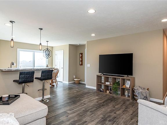 5th image of 118 Poplar Run Pl