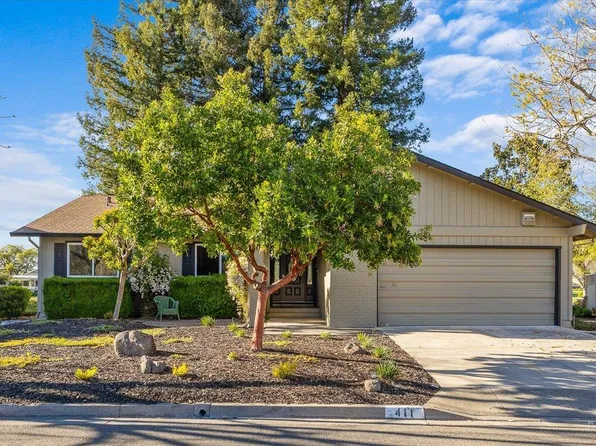 411 Twin Lakes Circle, Santa Rosa, CA 95409