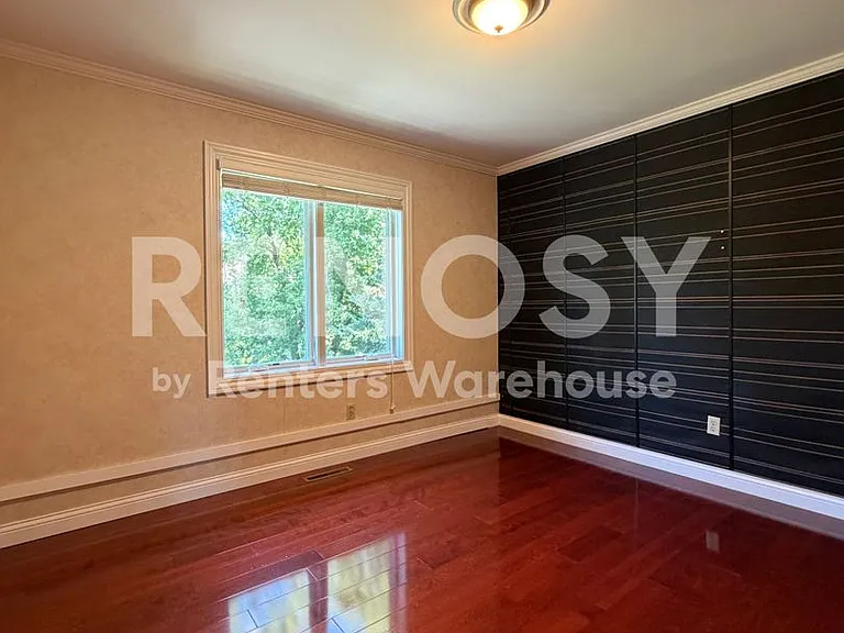 14525 Glendale Ave SE — Photo 14