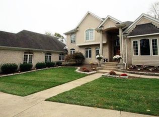 8883 Harrison Rd, Cleves, OH 45002