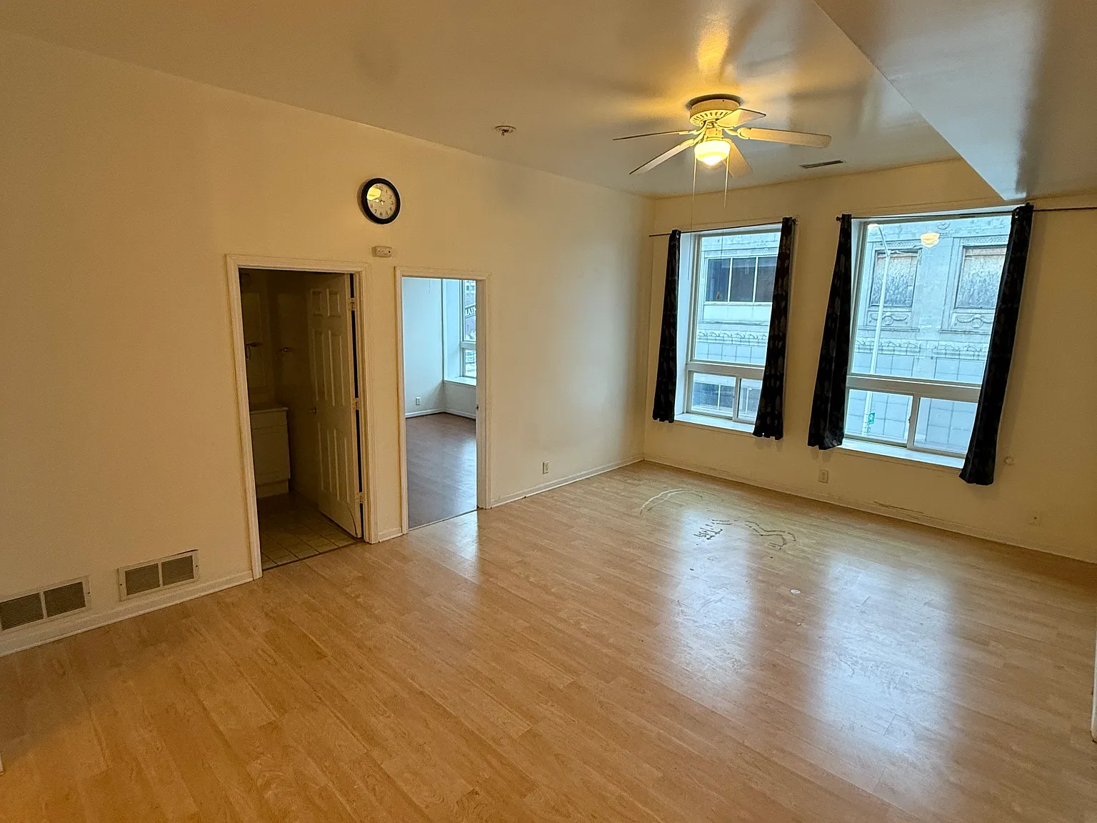 307 Mulberry St — Photo 2