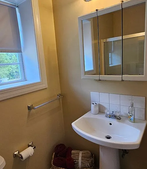 7348 Highmarket St — Photo 17