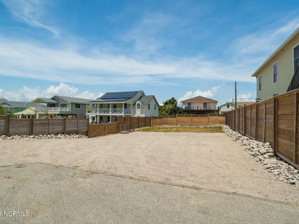 101 West Caswell Street, Atlantic Beach, NC 28512