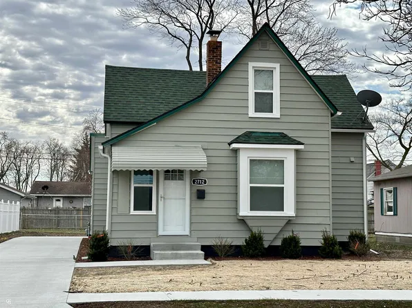 2712 Vanness St, Port Huron, MI 48060