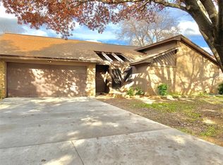 2004 Tippy Ter, Edgecliff Village, TX 76134