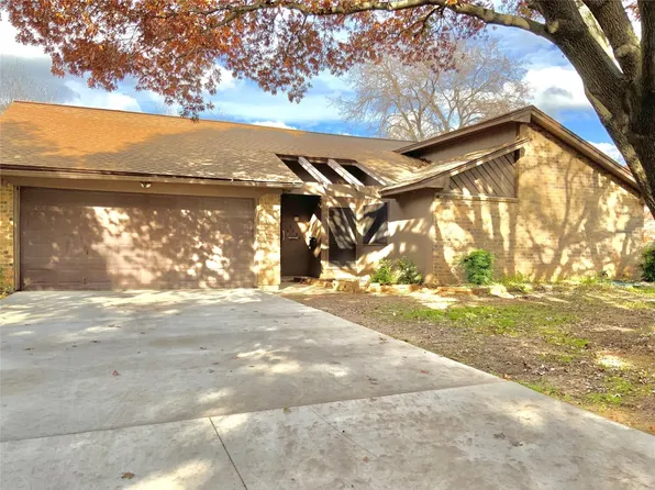 2004 Tippy Ter, Edgecliff Village, TX 76134