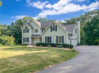127 Cassandra Ln, North Kingstown, RI 02852