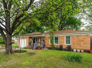 1612 Plymouth Dr N, Irving, TX 75061