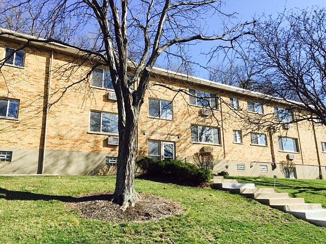 1st image of 558 Lowell Ave APT 6