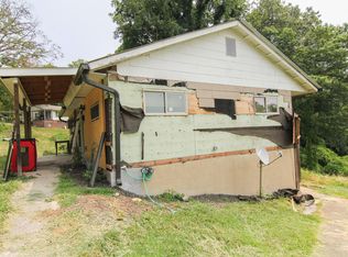 138 Johnson Rd, Oak Ridge, TN 37830