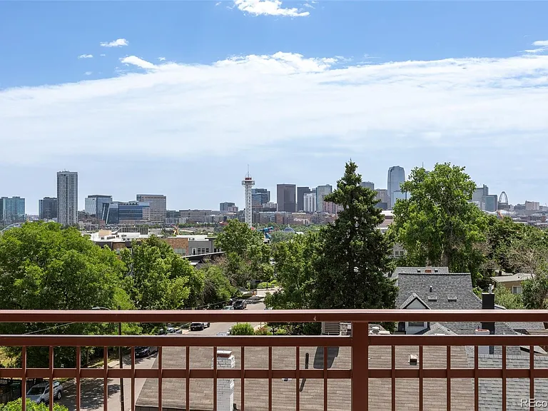 2240 N Clay St #505 — Photo 2