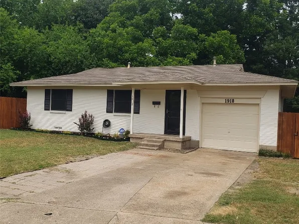 1819 Kirkwood Dr, Garland, TX 75041