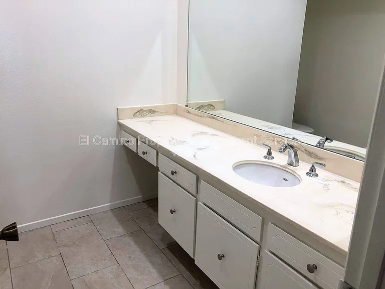 7112 Stewart And Gray Rd — Photo 9