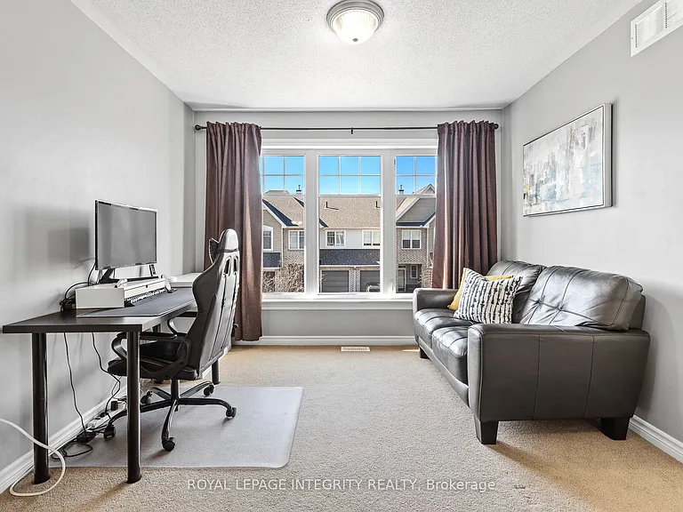 179 Flat Sedge Cres — Photo 33