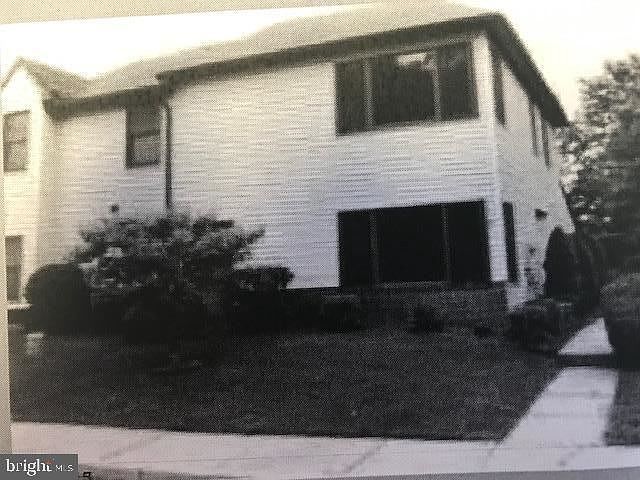 1st image of 67 Westchester Dr