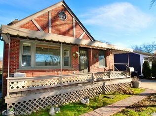 28212 Roy St, Saint Clair Shores, MI