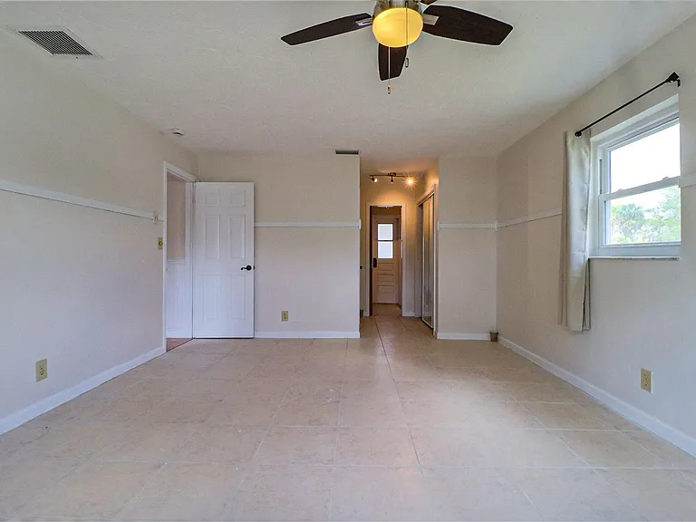 1329 NW 84th Dr #1329 — Photo 17