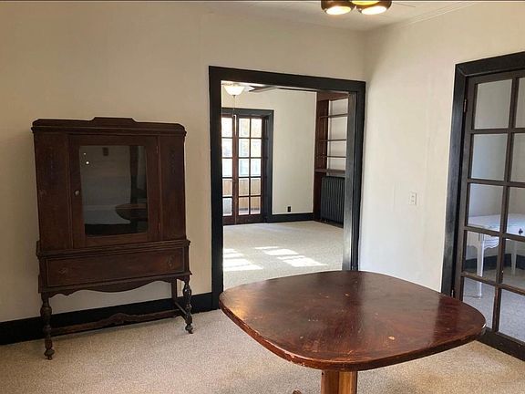 4th image of 1605 Arlington Ave #1