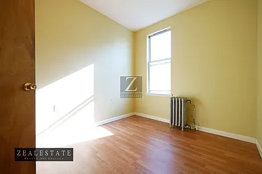 Rented by ZealEstate Group Inc