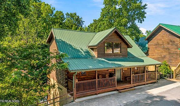 3rd image of 620 Chickasaw Gap Way