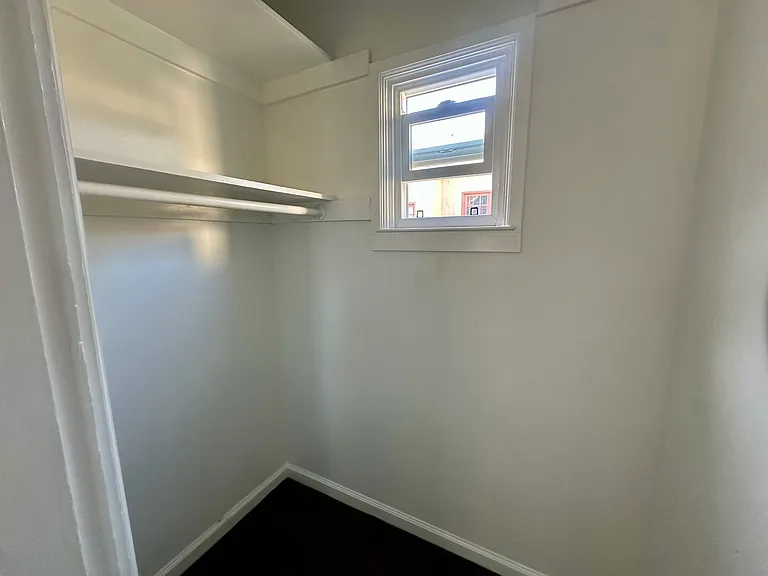1635 Walnut St — Photo 19