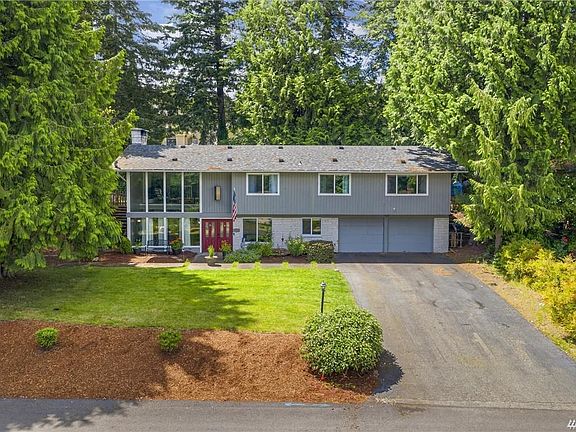 3rd image of 5761 Lenea Dr NW