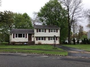 132 Oak St, Dover, NJ 07801