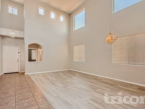 3rd image of 1353 E Judi Dr
