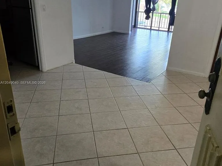 3690 Inverrary Dr #2Q — Photo 9