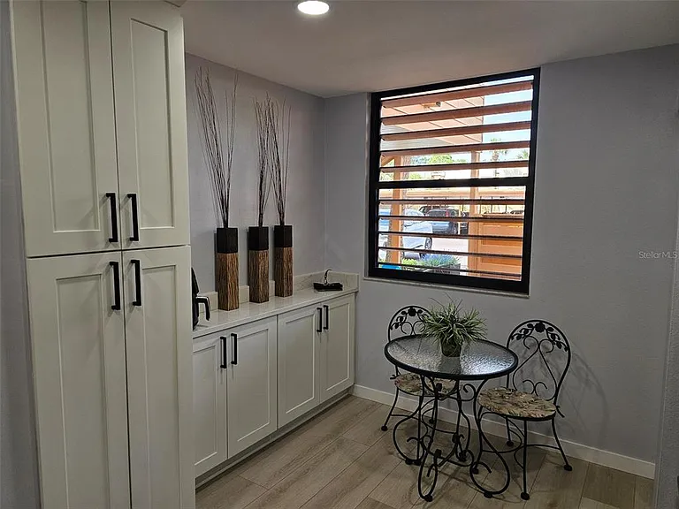 153 Wild Palm Dr #1610 — Photo 10