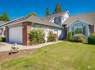 213 E Maberry Dr, Lynden, WA