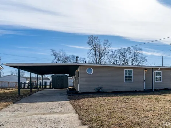 2004 Elm Ave, Granite City, IL 62040
