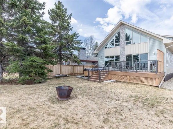 33 Lakeshore Dr, Sundance Beach, AB T0C 2C0