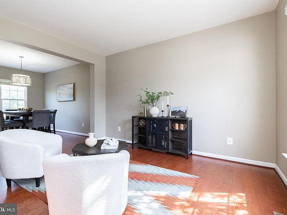 4th image of 144 Cedar Mountain Dr