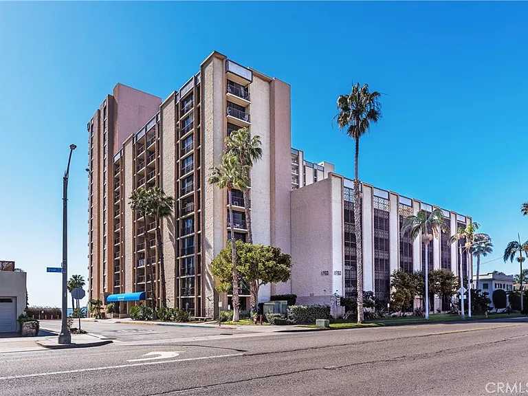 1750 E Ocean Blvd #201 — Photo 25