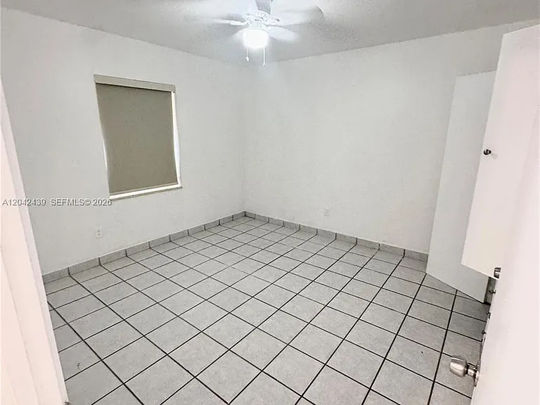 2732 NW 22nd St #3 — Photo 6