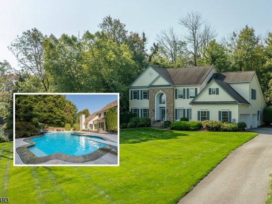 3 Oak Hill Dr, Sussex, NJ 07461