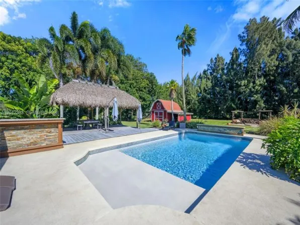 5300 SW 162nd Ave, Southwest Ranches, FL 33331