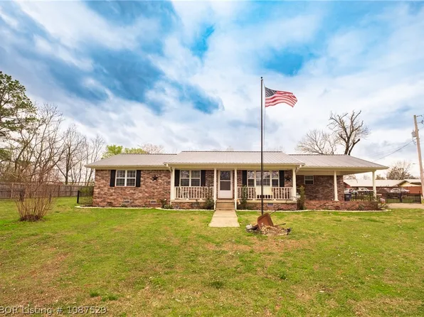 53 W Grove St, Magazine, AR 72943