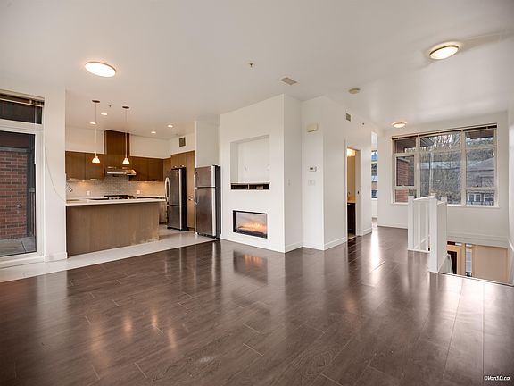 4th image of 8333 Anderson Rd #Townhouse 11