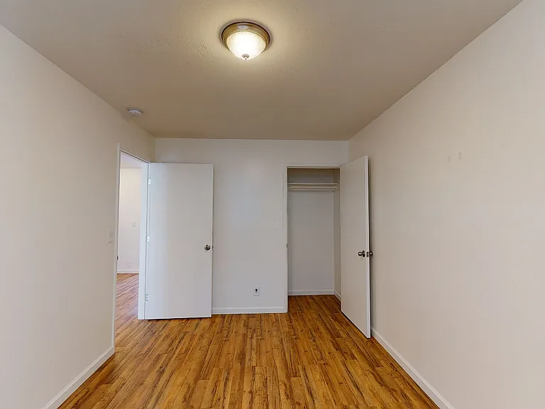 2521 Regent St #11 — Photo 3