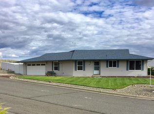 313 N 57th St, Yakima, WA