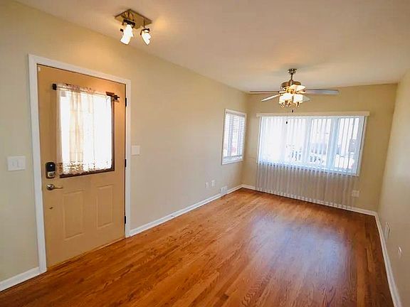 4th image of 2420 N 75th Ct