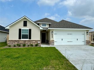 1913 Pinemont View Dr, Bryan, TX 77807