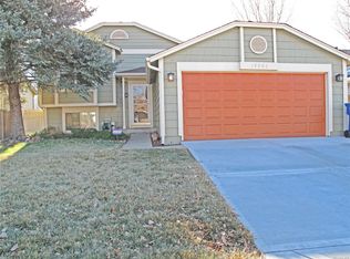 19006 E Carmel Cir, Aurora, CO 80011
