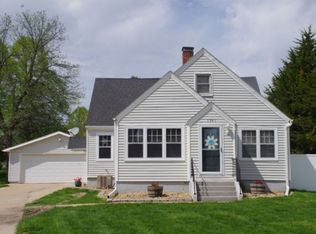 1941 S East St, Broken Bow, NE 68822