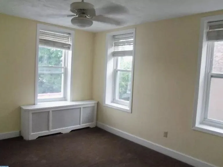 3960 Terrace St — Photo 5
