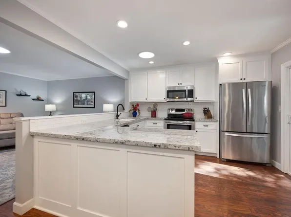 415 Sutton Pl, Auburn, CA 95603