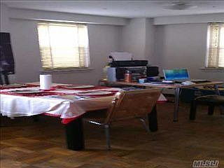 4th image of 8912 170th St #1M