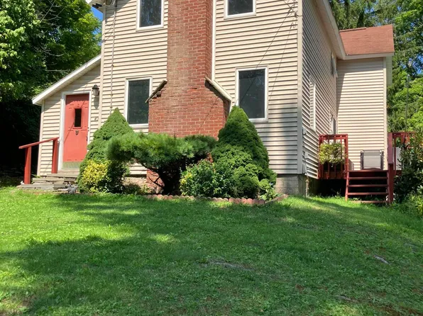 45 Bank St, Montrose, PA 18801